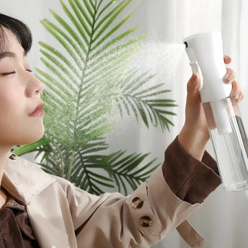 Breesh Ultra-Fine Mist Spray Bottle
